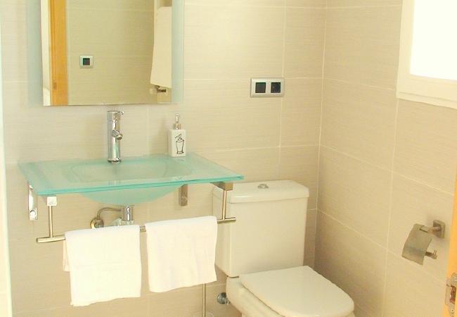 Appartement à Valencia - Marina Real 2ch - Apt. 4 pers Appartement à Valencia - Marina Real 2ch - Apt. 4 pers