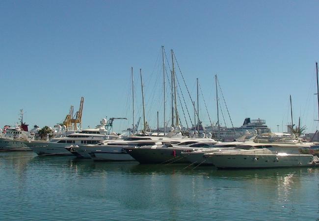 Appartement à Valencia - Marina Real 2ch - Apt. 4 pers Appartement à Valencia - Marina Real 2ch - Apt. 4 pers